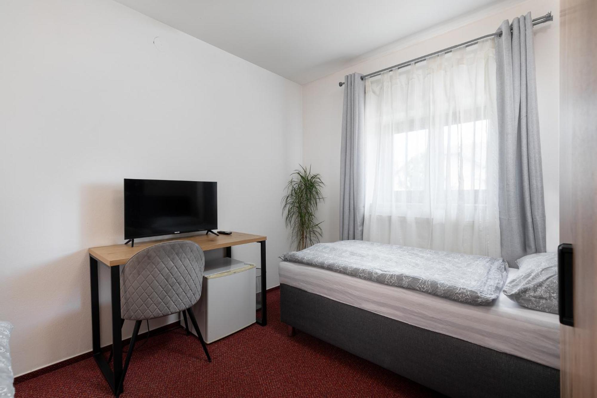 Hotel Algar Опава Екстериор снимка